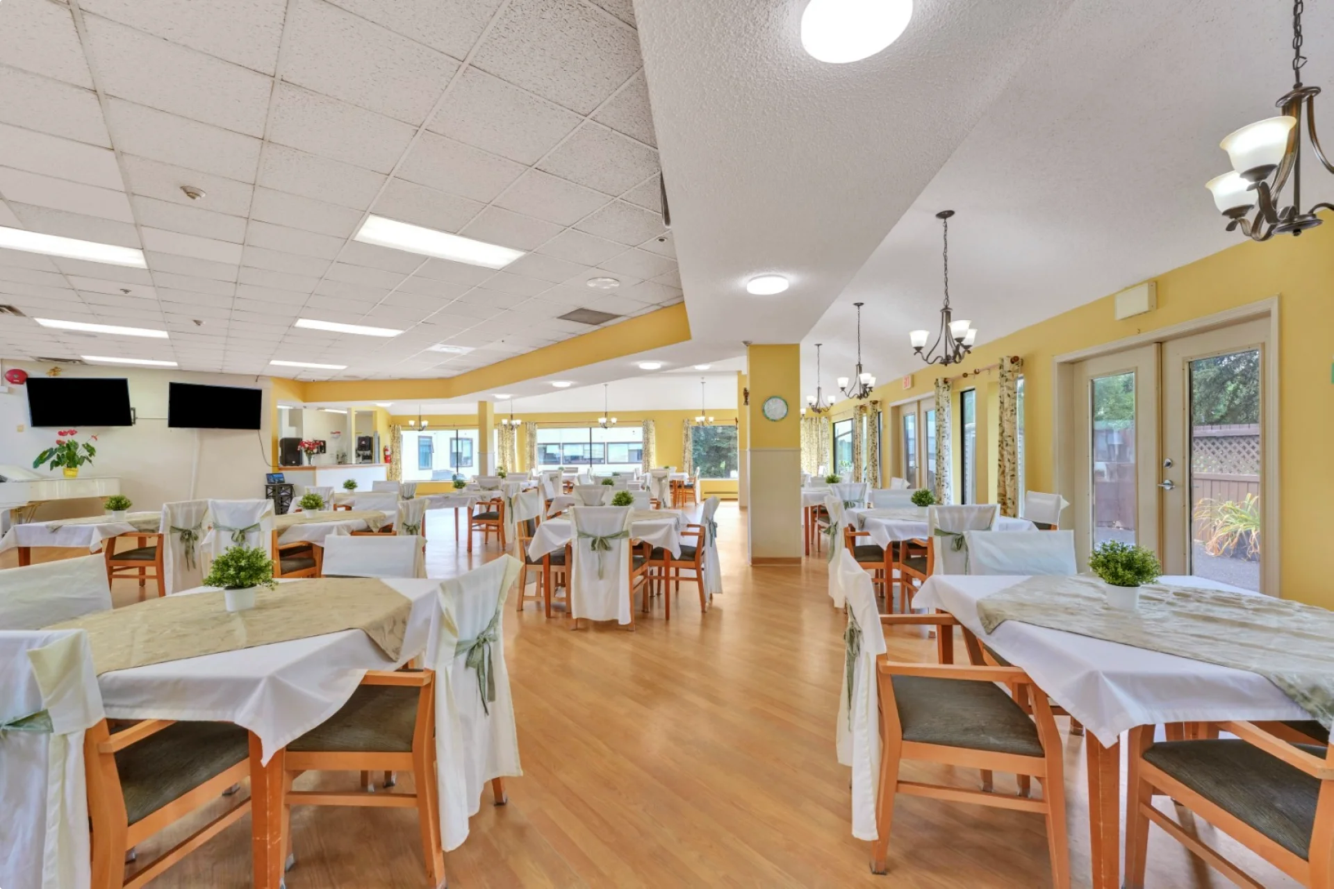 Dining room interior