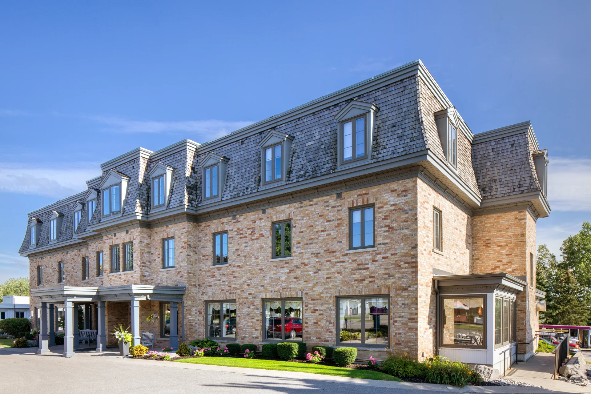 Prima Living Bayview photo 1