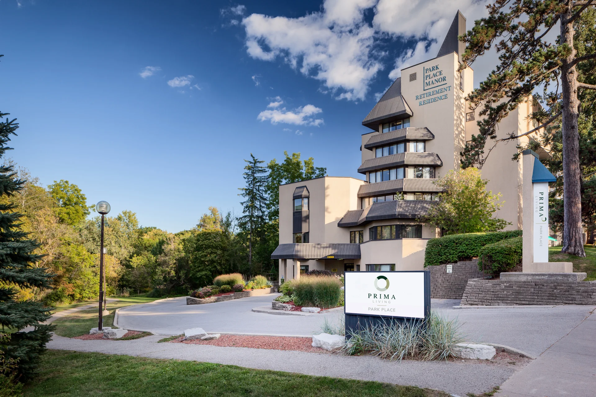 Prima Living Park Place overview photo